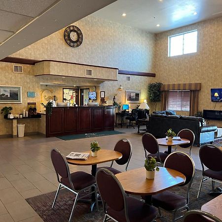 Grandstay Hotel & Suites Becker Bagian luar foto