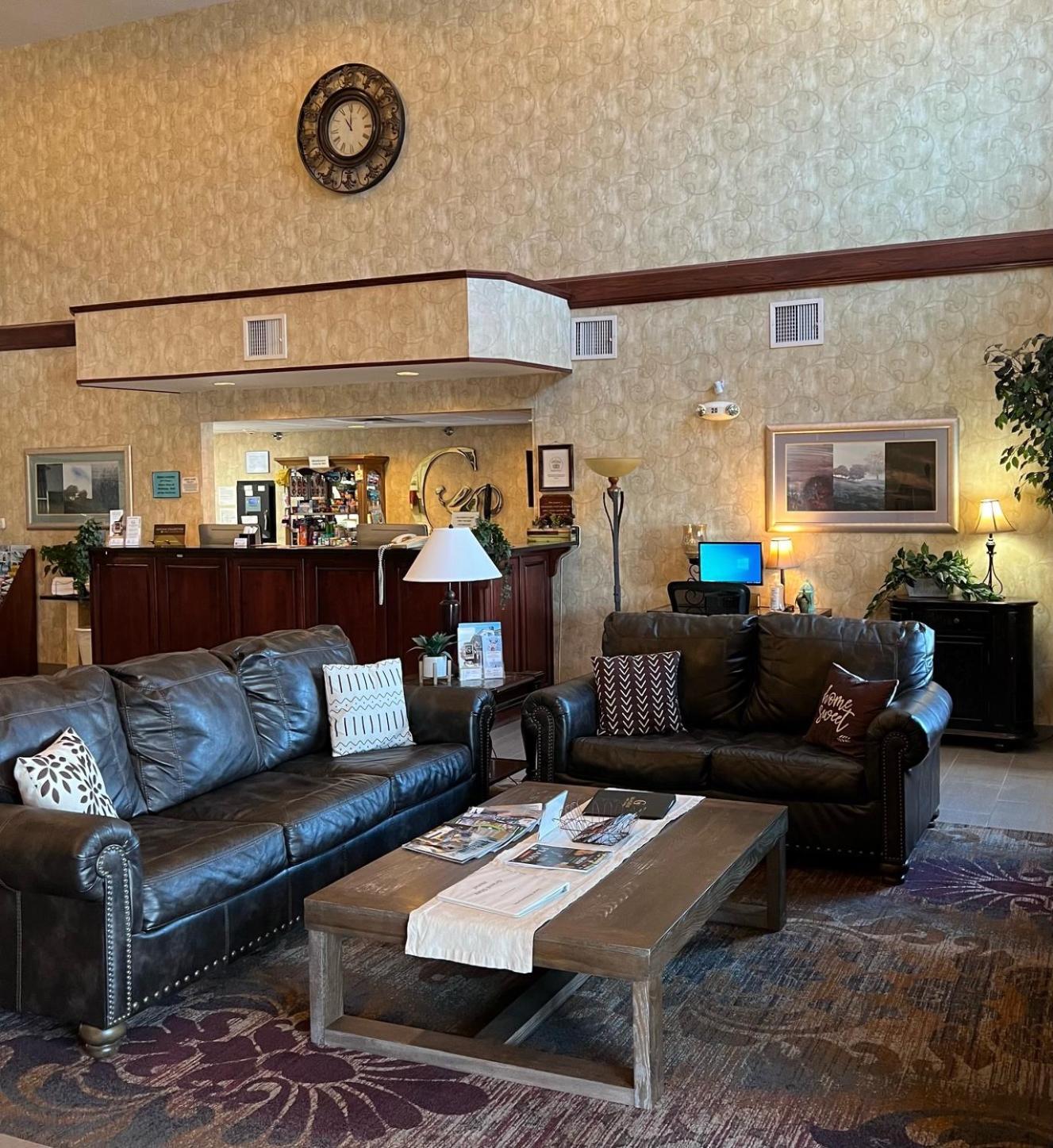 Grandstay Hotel & Suites Becker Bagian luar foto