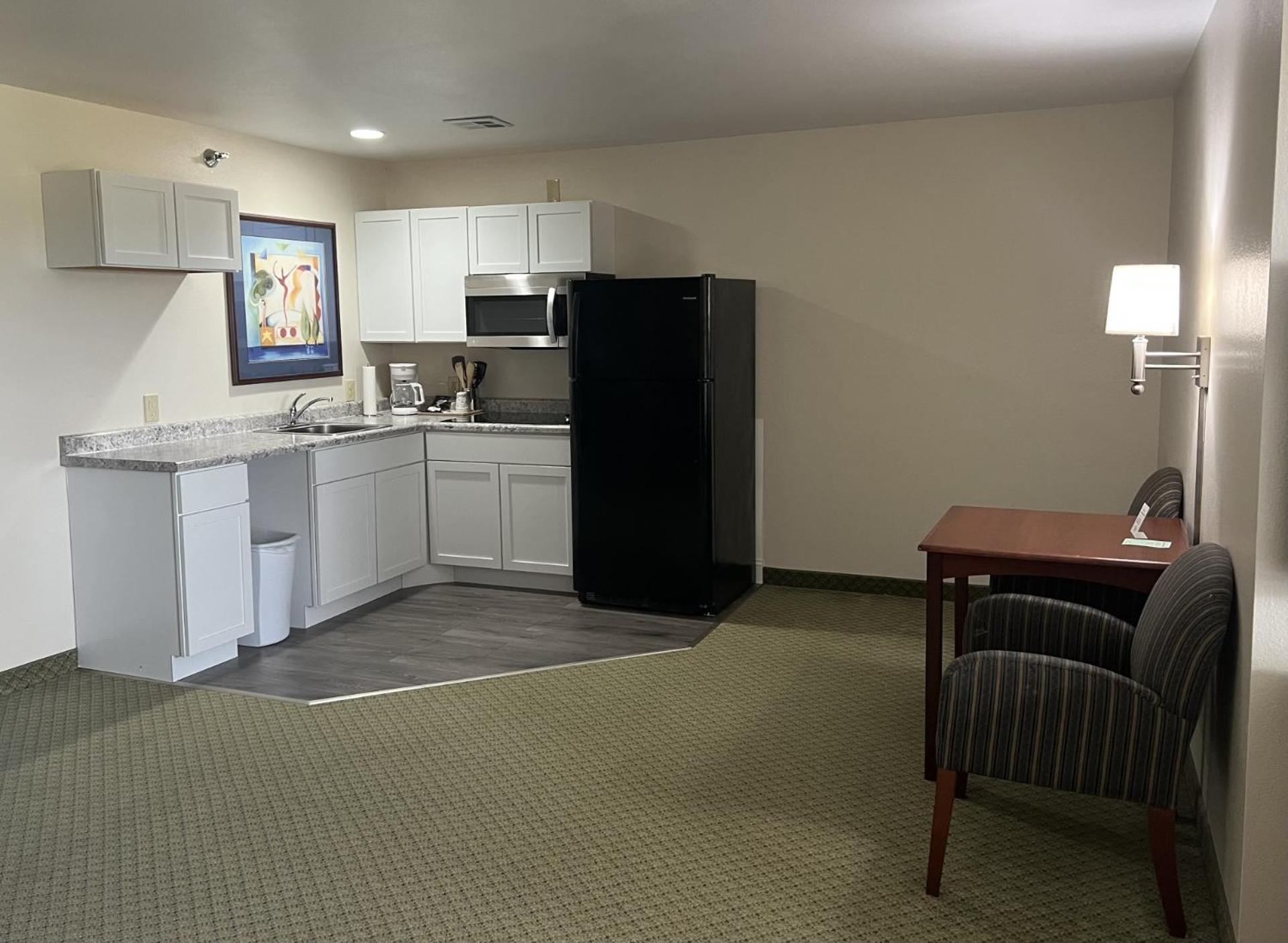 Grandstay Hotel & Suites Becker Bagian luar foto
